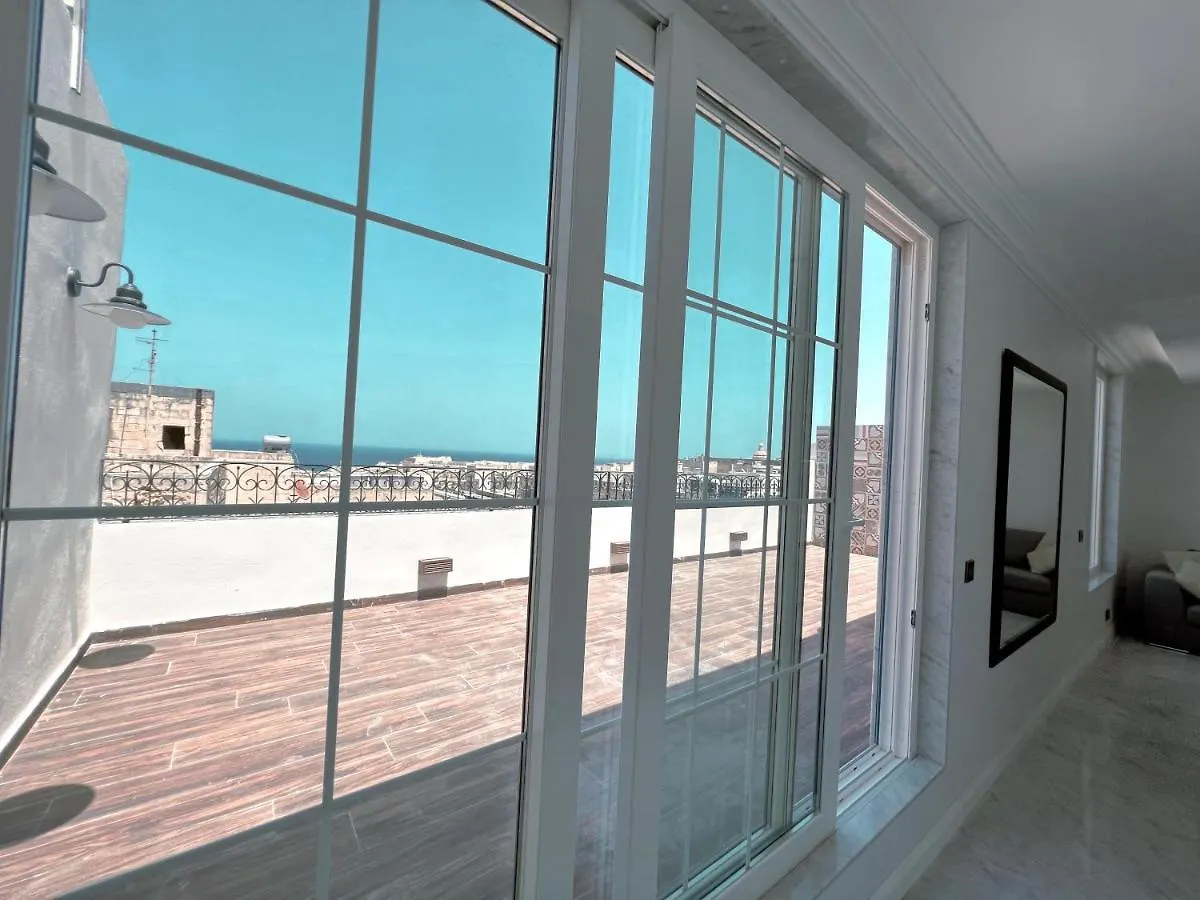 King'S Penthouse With Sea View Terraces Apartment Valletta 0*,