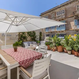 Stunning Palazzino Valletta