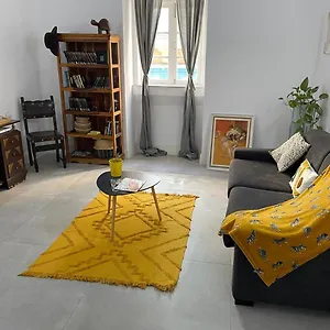  Apartament Door